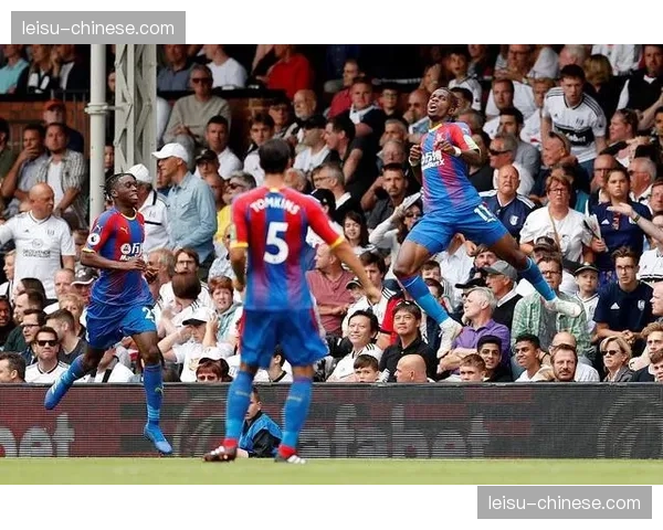 西汉姆联战平水晶宫 铁锤帮保级压力持续增加